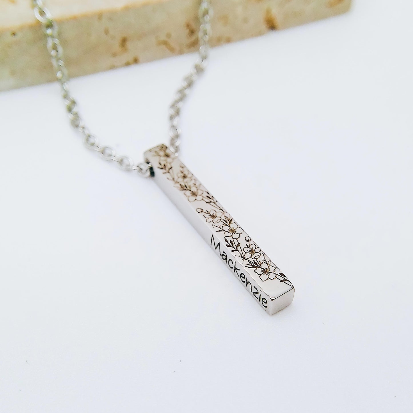 BIRTH FLOWER 3D BAR NECKLACE - Avy + Tay