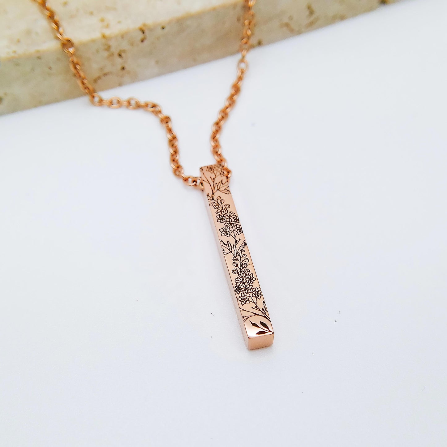 BIRTH FLOWER 3D BAR NECKLACE - Avy + Tay