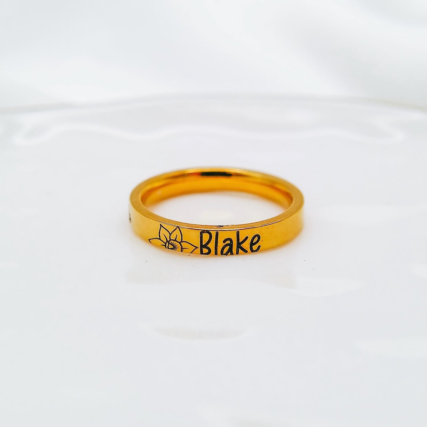 BIRTH FLOWER BUD + NAME RING - Avy + Tay