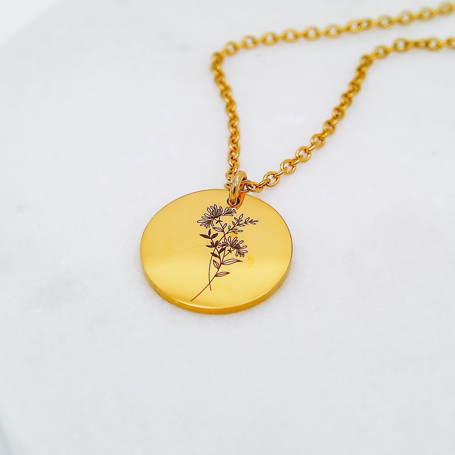 BIRTH FLOWER NECKLACE - Avy + Tay