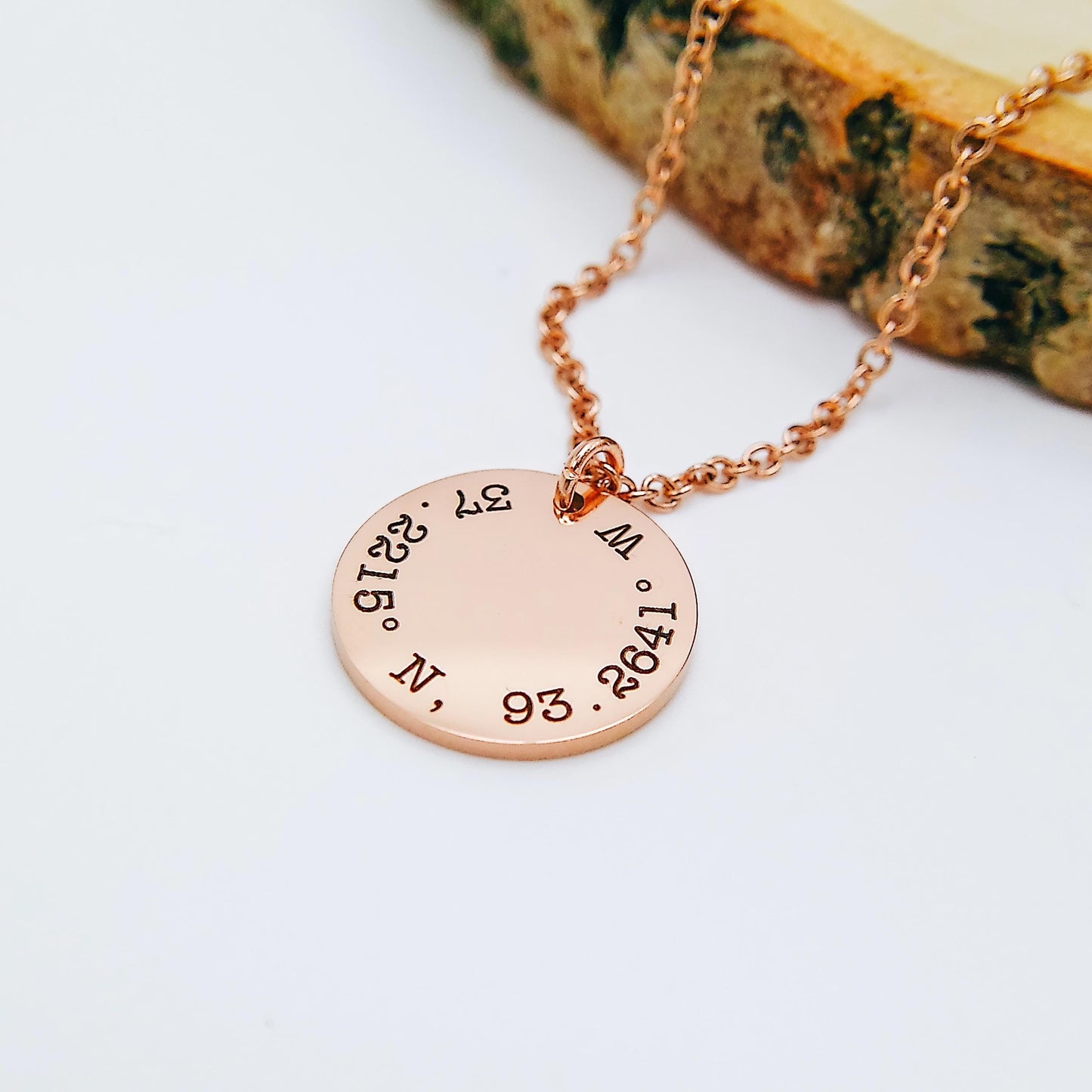 COORDINATES NECKLACE - Avy + Tay