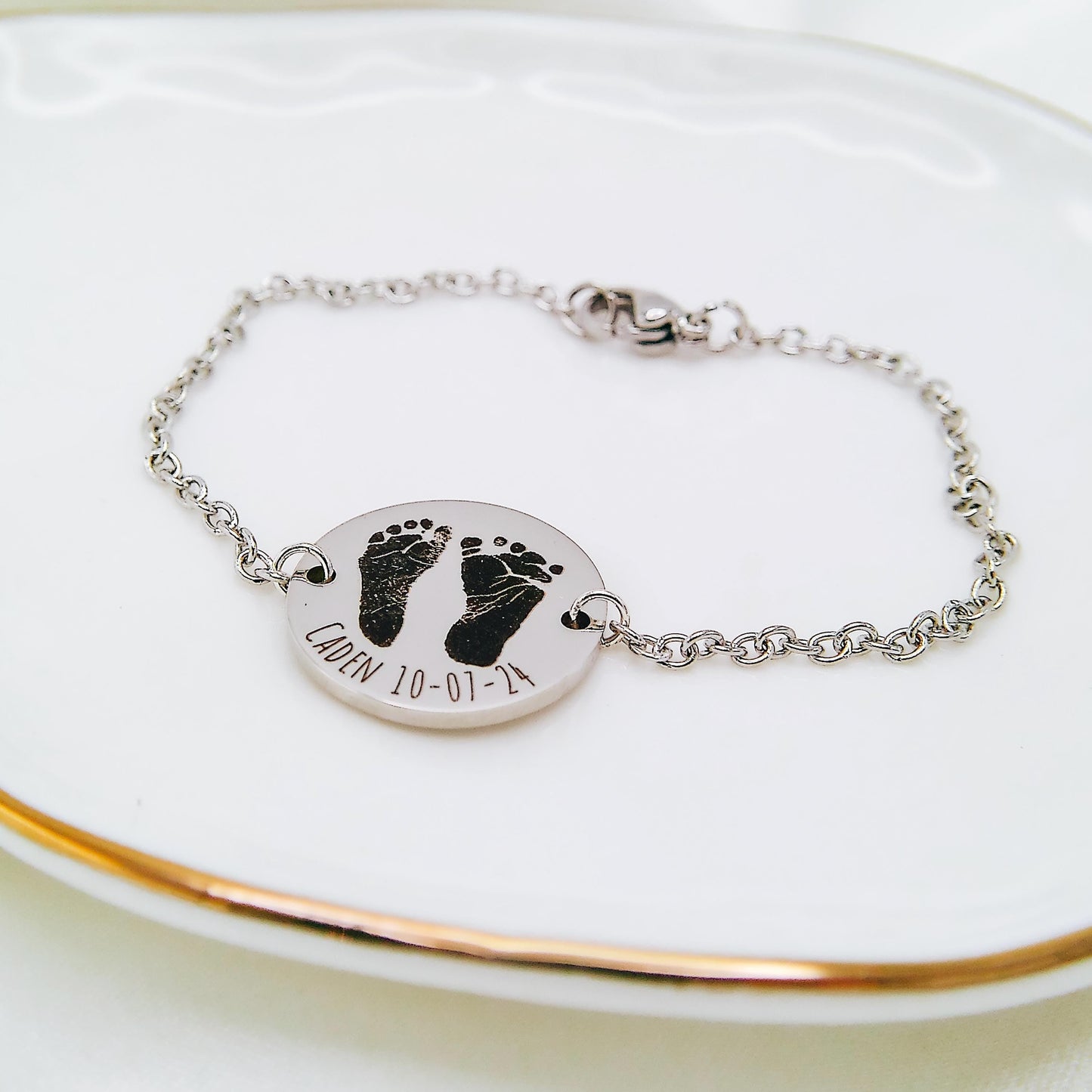 CUSTOM BABY FOOTPRINT BRACELET - Avy + Tay