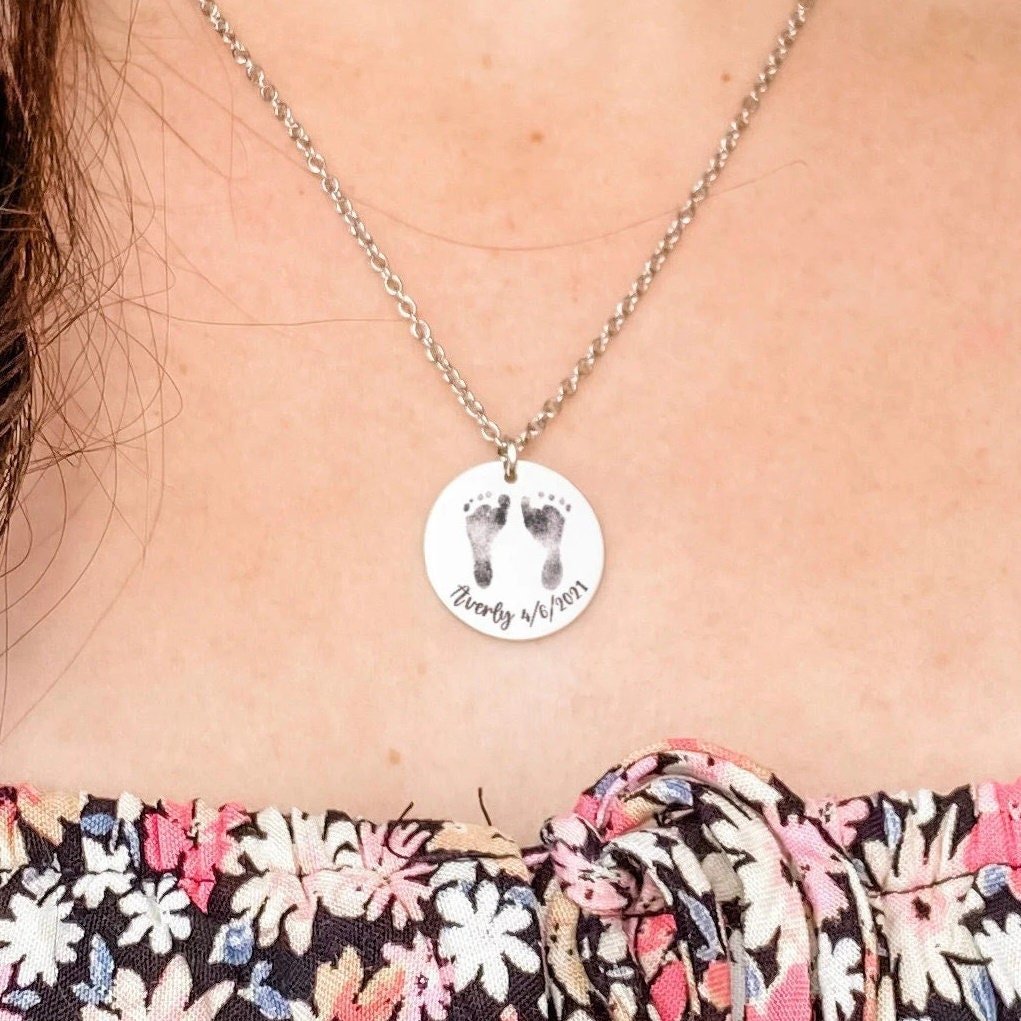 CUSTOM BABY FOOTPRINT NECKLACE - Avy + Tay