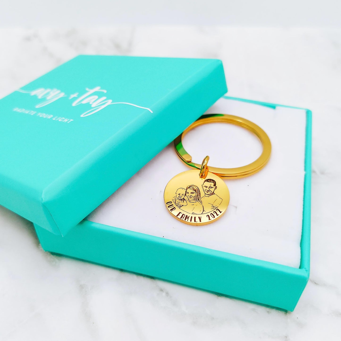 CUSTOM PORTRAIT KEYCHAIN - Avy + Tay