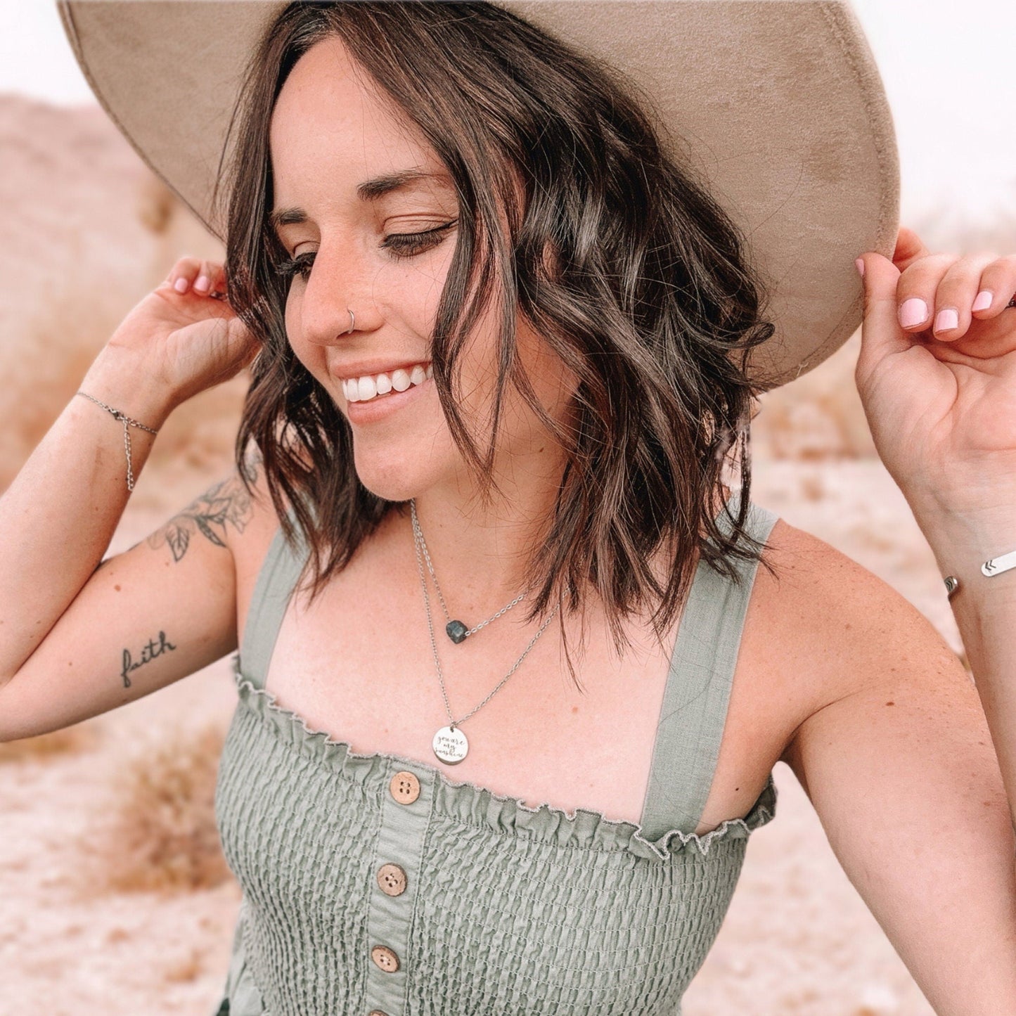 DAINTY BIRTH FLOWER NECKLACE - Avy + Tay