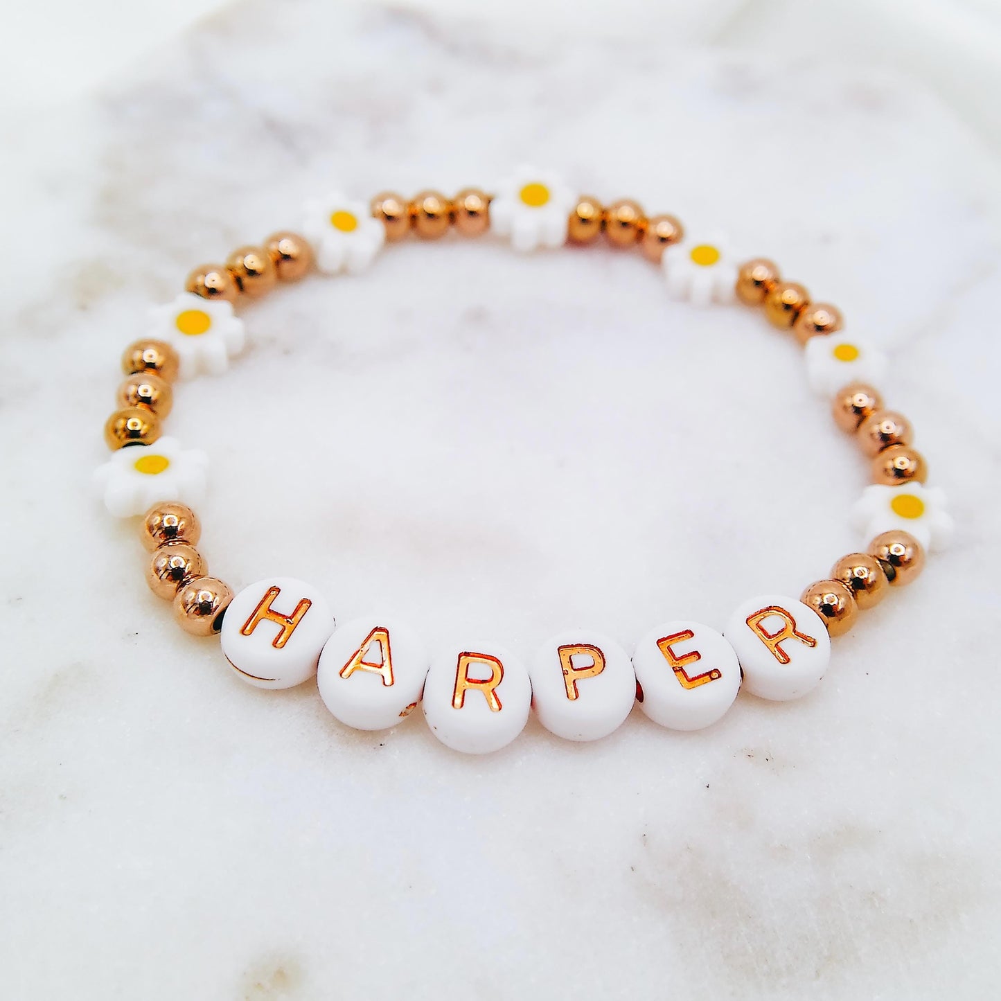 METAL BEADED DAISY WORD BRACELET - Avy + Tay