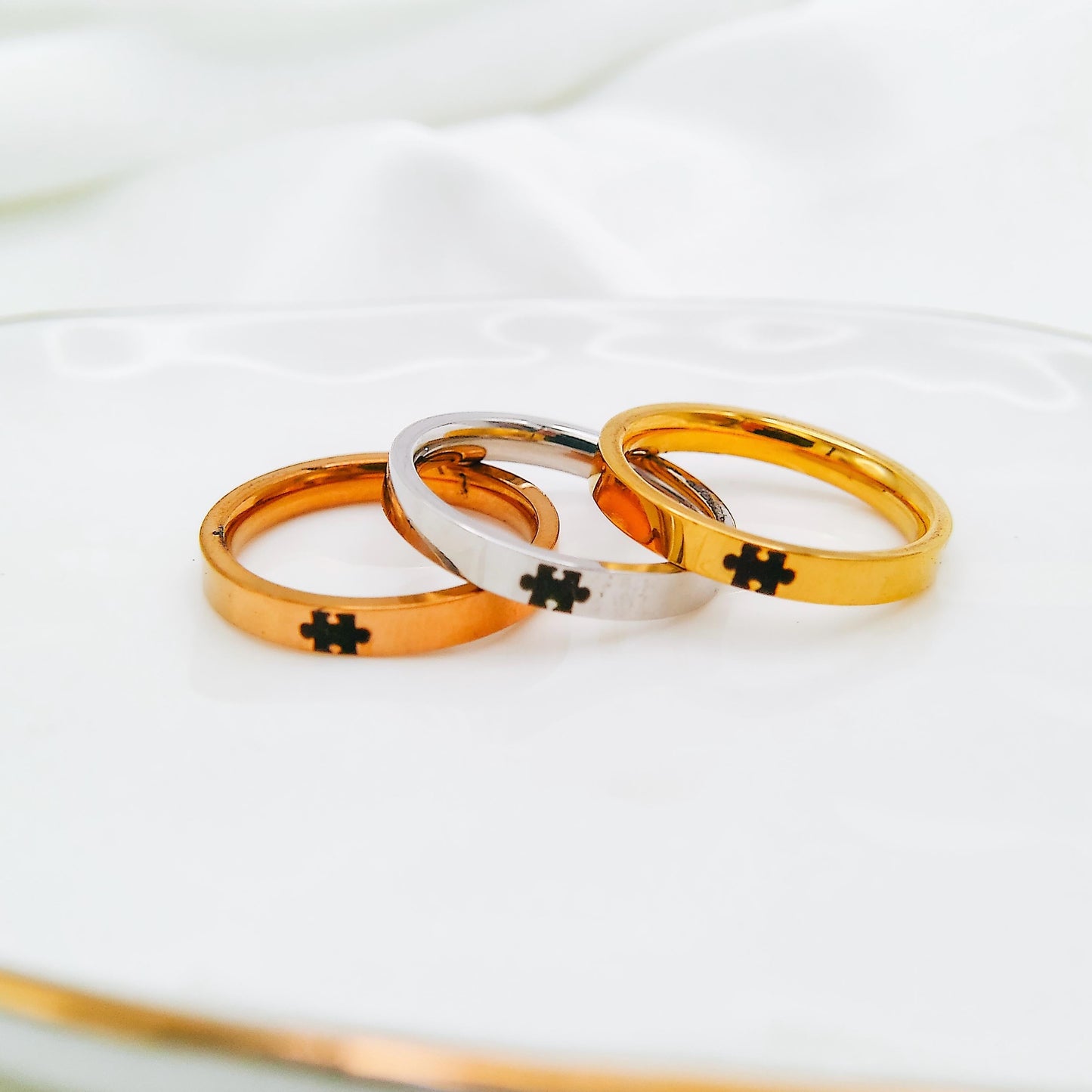 PUZZLE PIECE RING - Avy + Tay