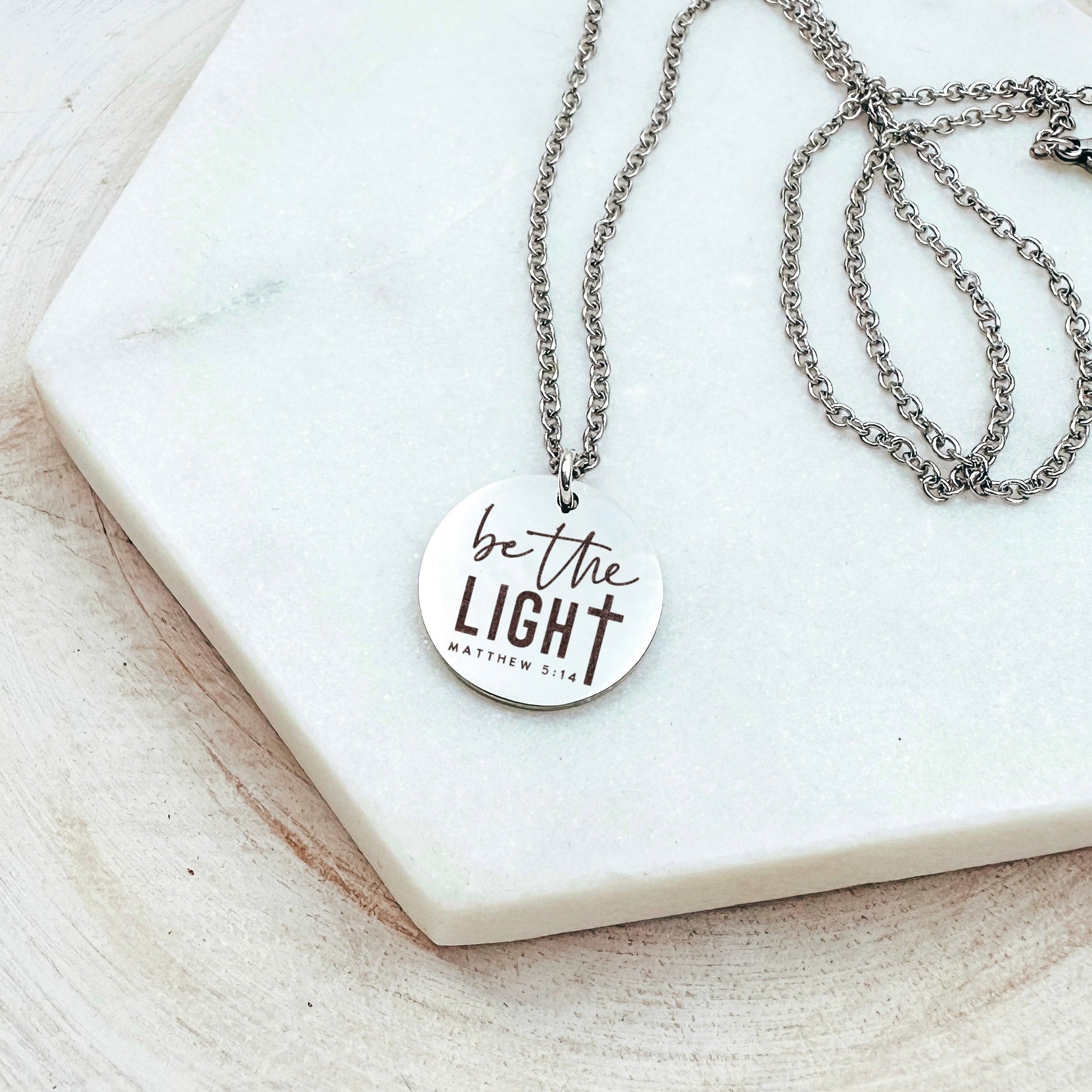 BE THE LIGHT MATTHEW 5:14 NECKLACE - Avy + Tay