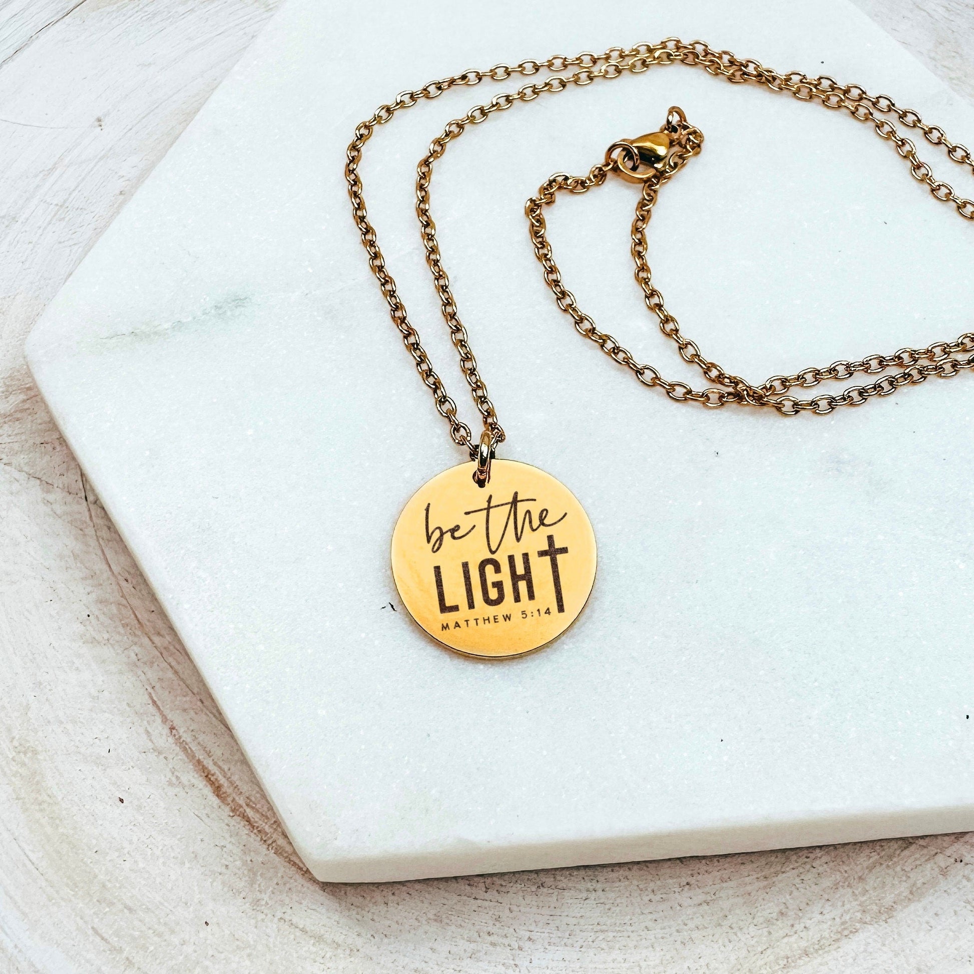 BE THE LIGHT MATTHEW 5:14 NECKLACE - Avy + Tay