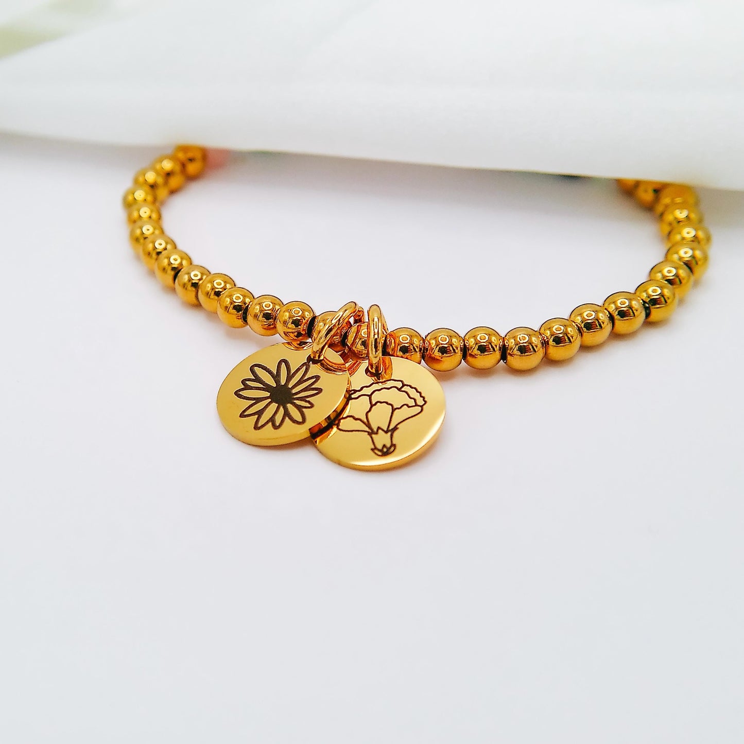 BIRTH FLOWER BEADED BRACELET - Avy + Tay