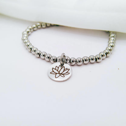 BIRTH FLOWER BEADED BRACELET - Avy + Tay