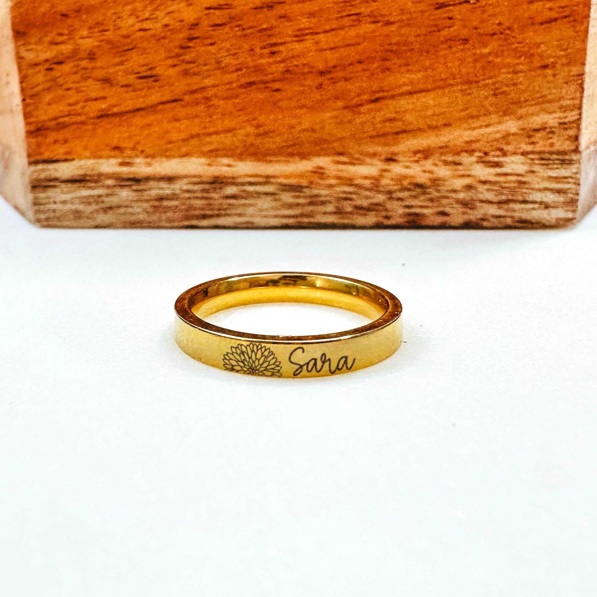 BIRTH FLOWER BUD + NAME RING - Avy + Tay