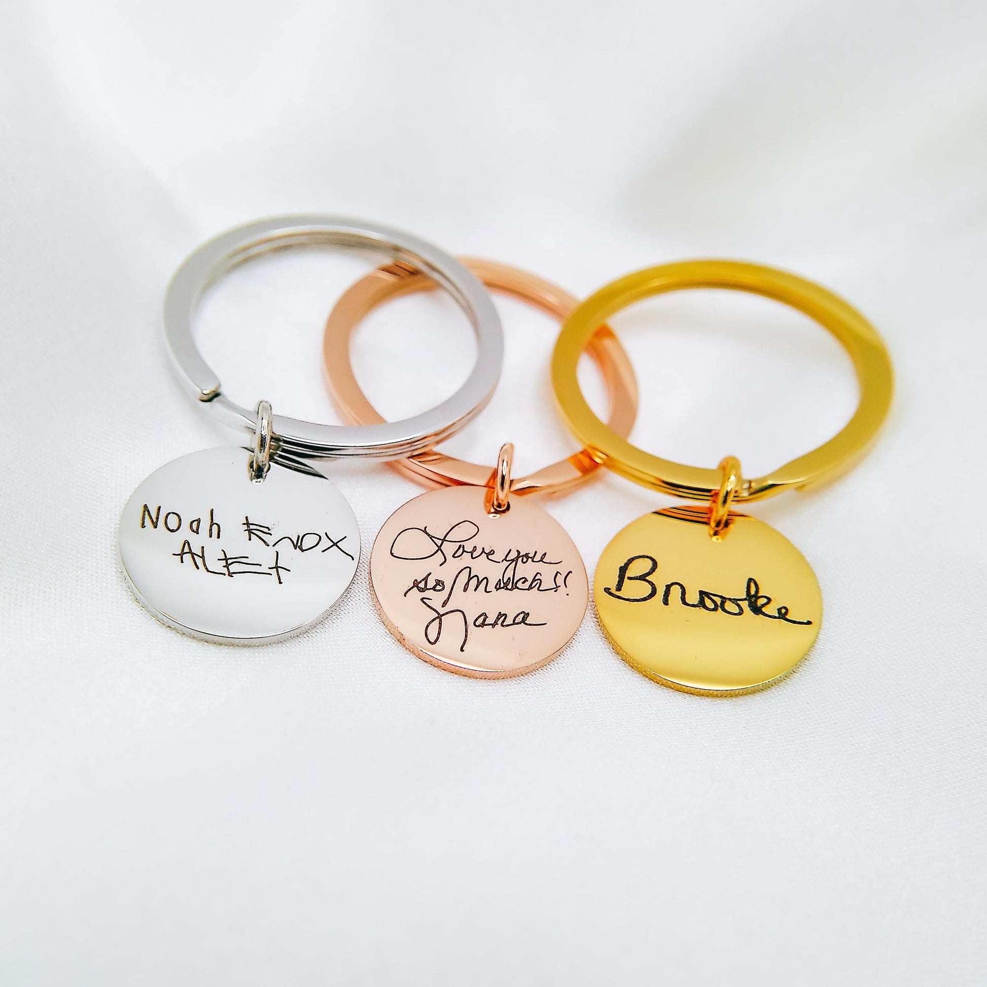 CUSTOM HANDWRITING KEYCHAIN - Avy + Tay