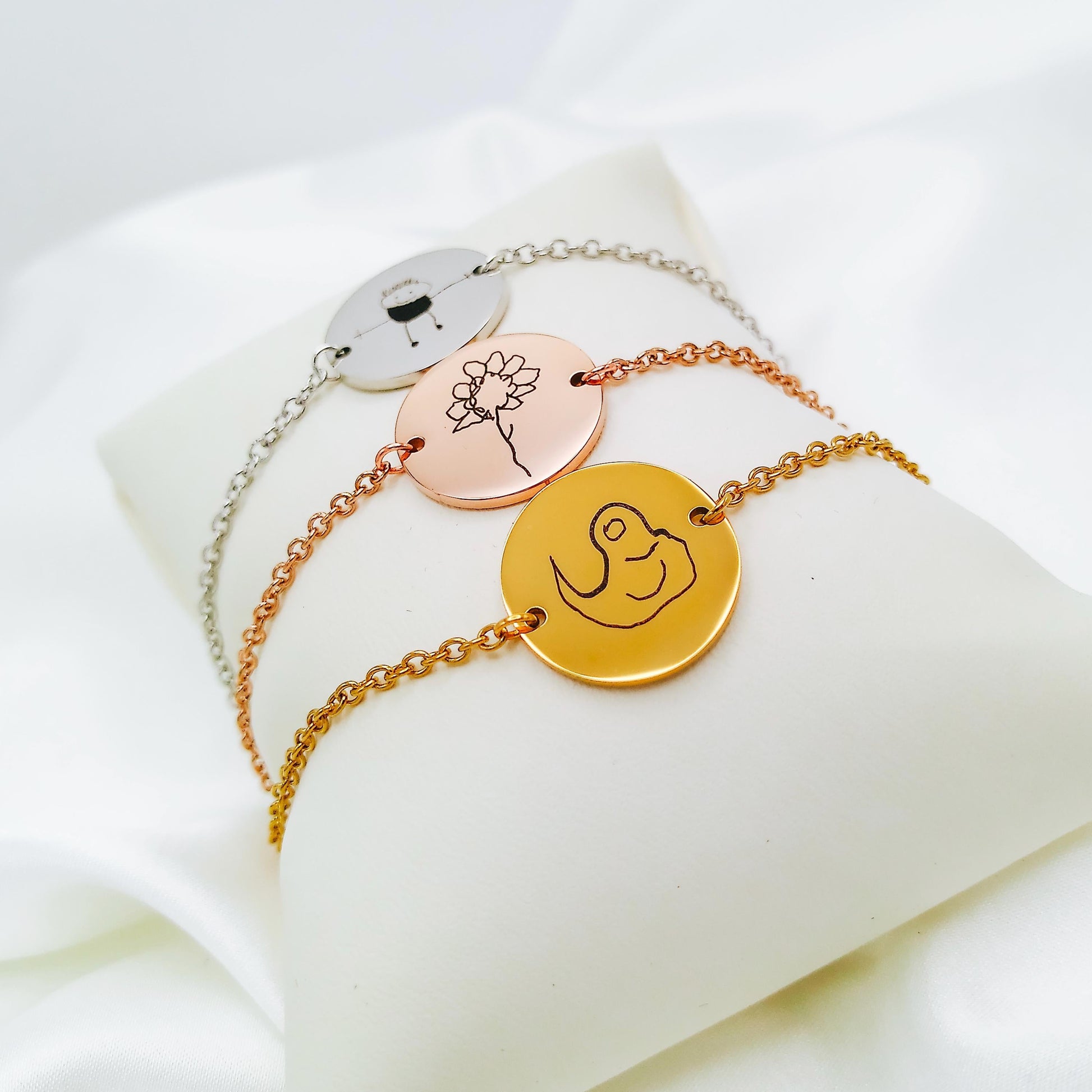CUSTOM KID'S DRAWING BRACELET - Avy + Tay