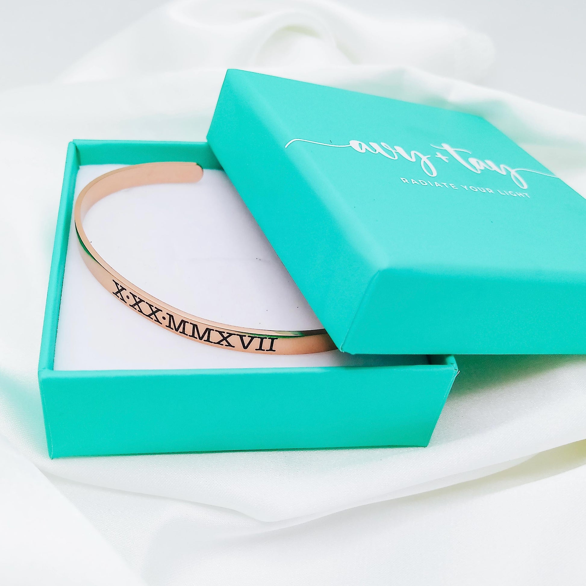 CUSTOM MESSAGE CUFF - Avy + Tay