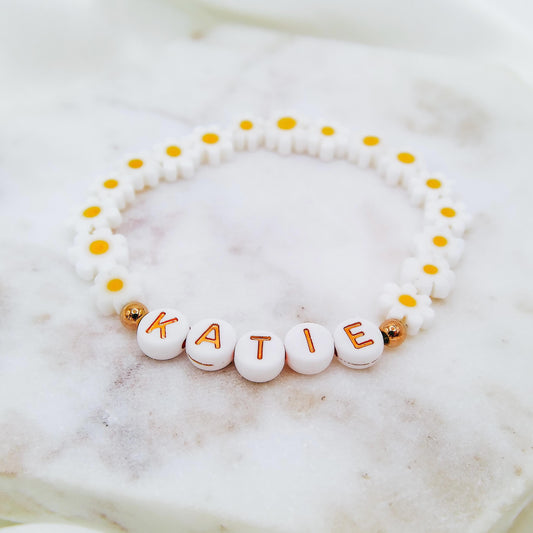 FULL DAISY BEADED NAME BRACELET - Avy + Tay