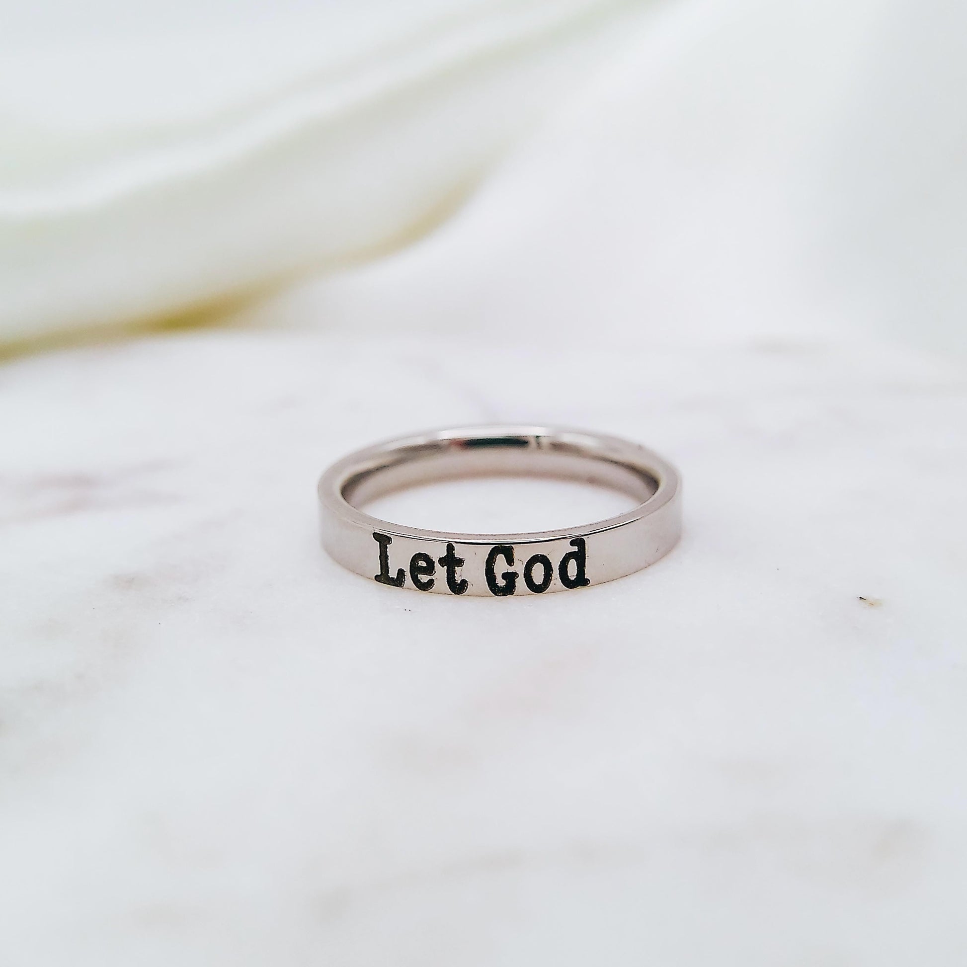 LET GOD RING - Avy + Tay