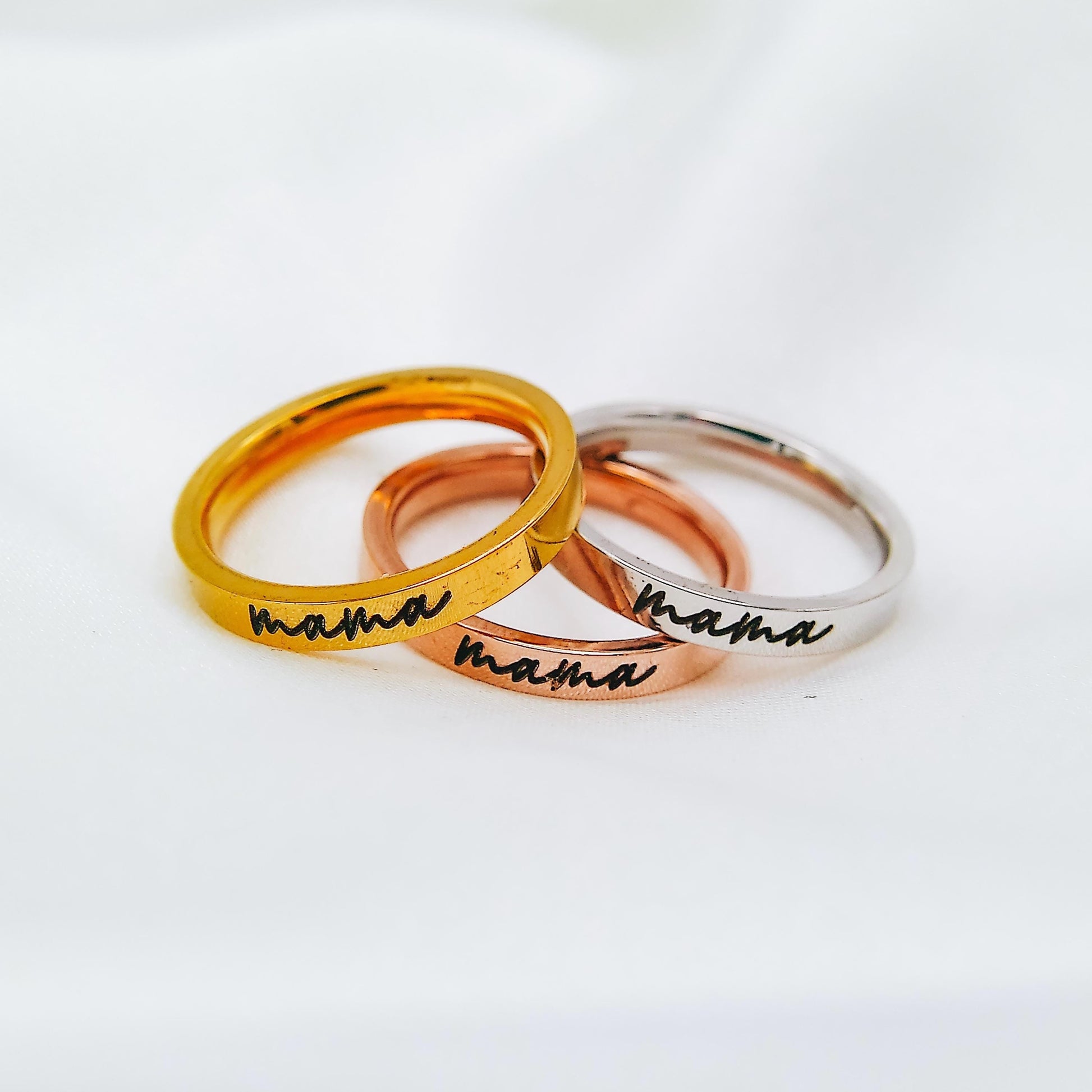 MAMA RING - Avy + Tay