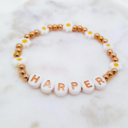 METAL BEADED DAISY WORD BRACELET - Avy + Tay