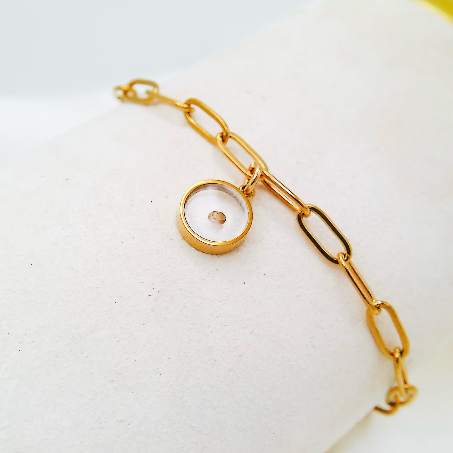 MUSTARD SEED PAPERCLIP BRACELET - Avy + Tay