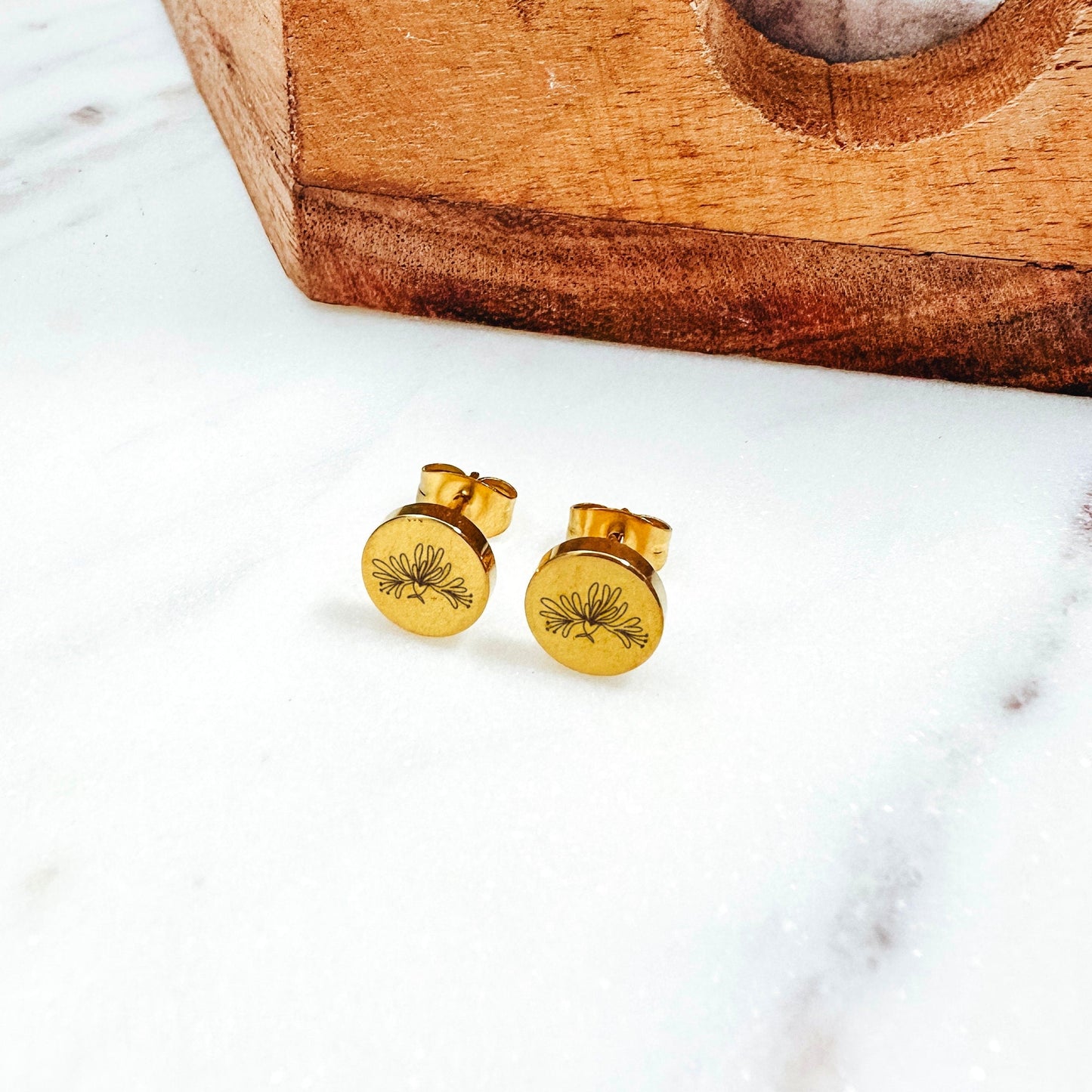 BIRTH FLOWER EARRING STUDS - Avy + Tay