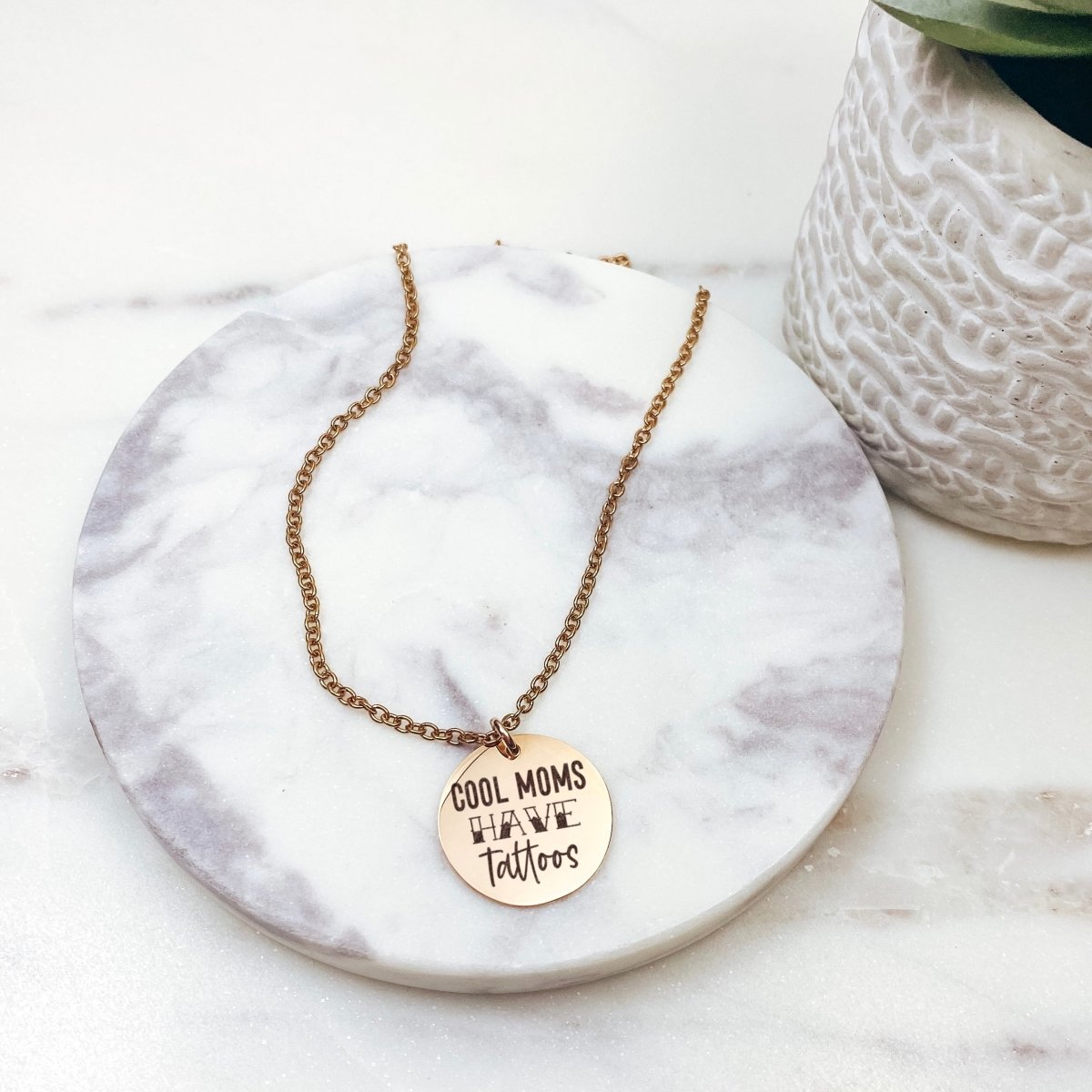 COOL MOMS HAVE TATTOOS NECKLACE - Avy + Tay