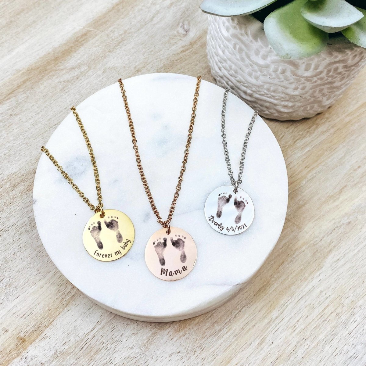 CUSTOM BABY FOOTPRINT NECKLACE - Avy + Tay