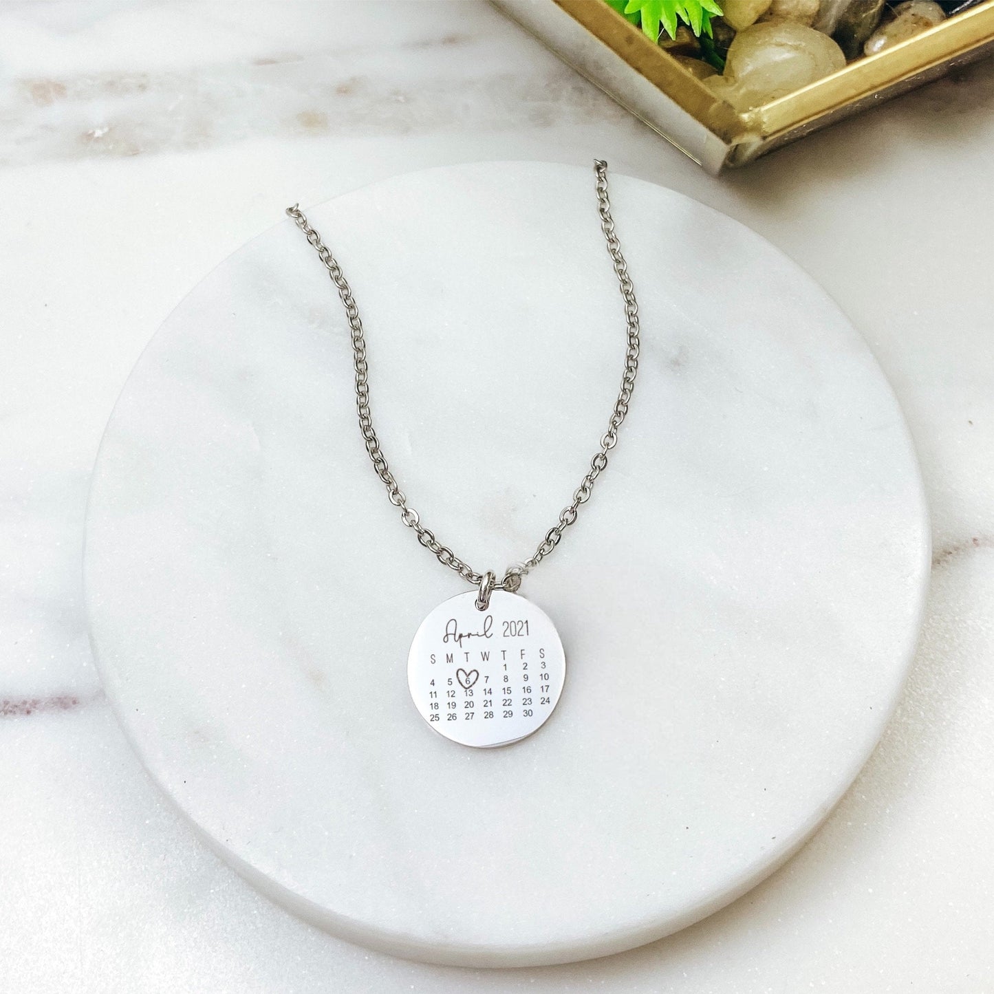 CUSTOM CALENDAR NECKLACE - Avy + Tay