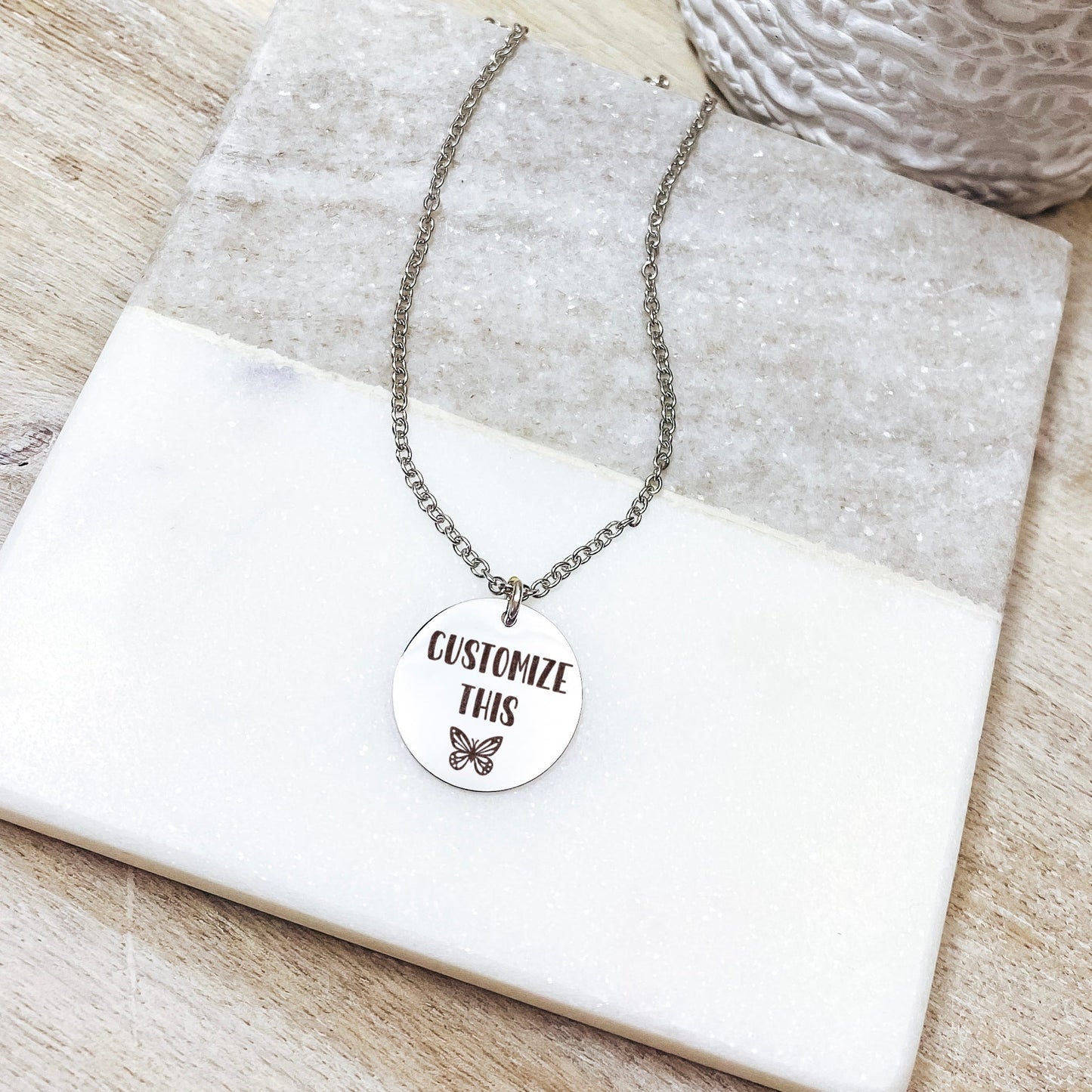 CUSTOMIZABLE NECKLACE - Avy + Tay