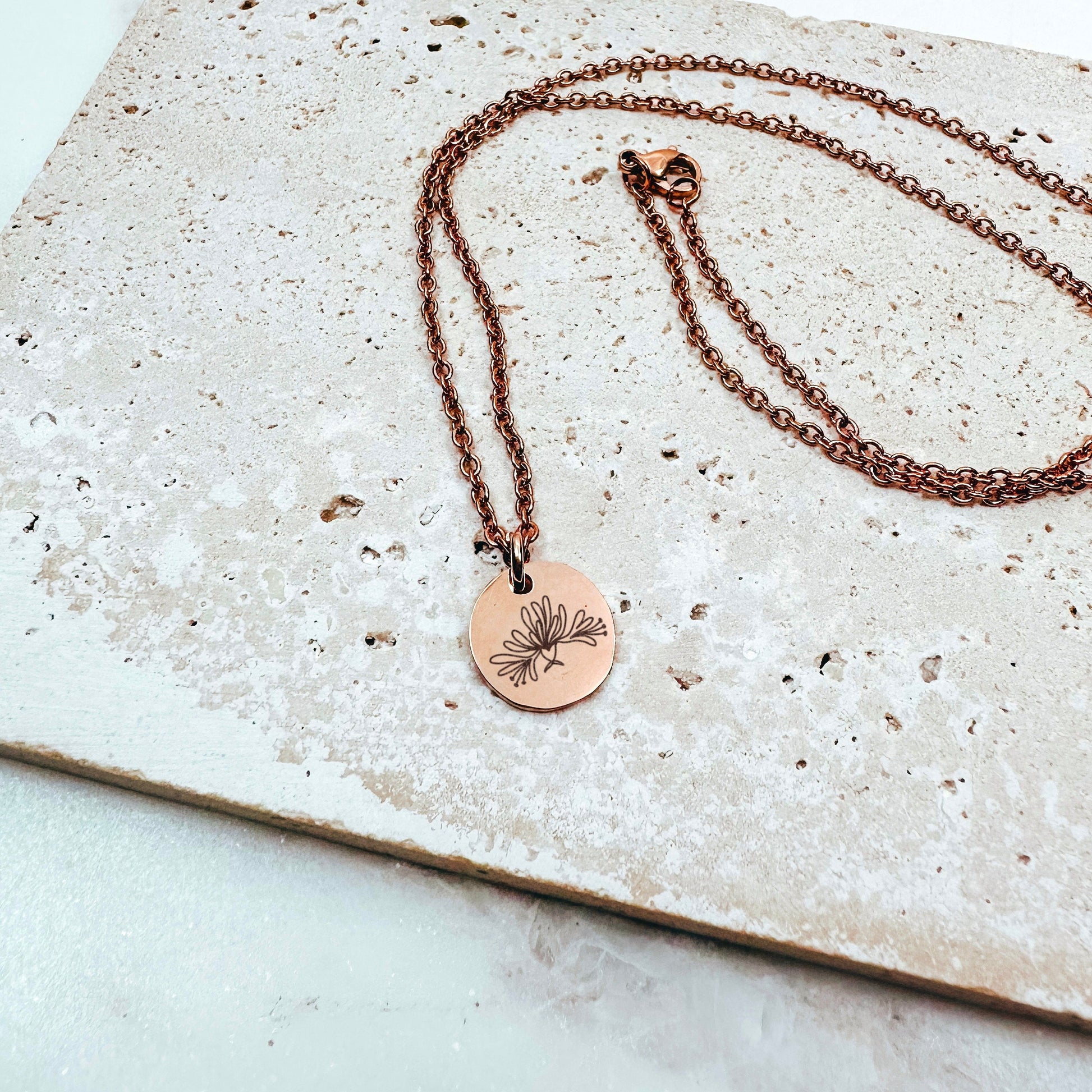 DAINTY BIRTH FLOWER NECKLACE - Avy + Tay