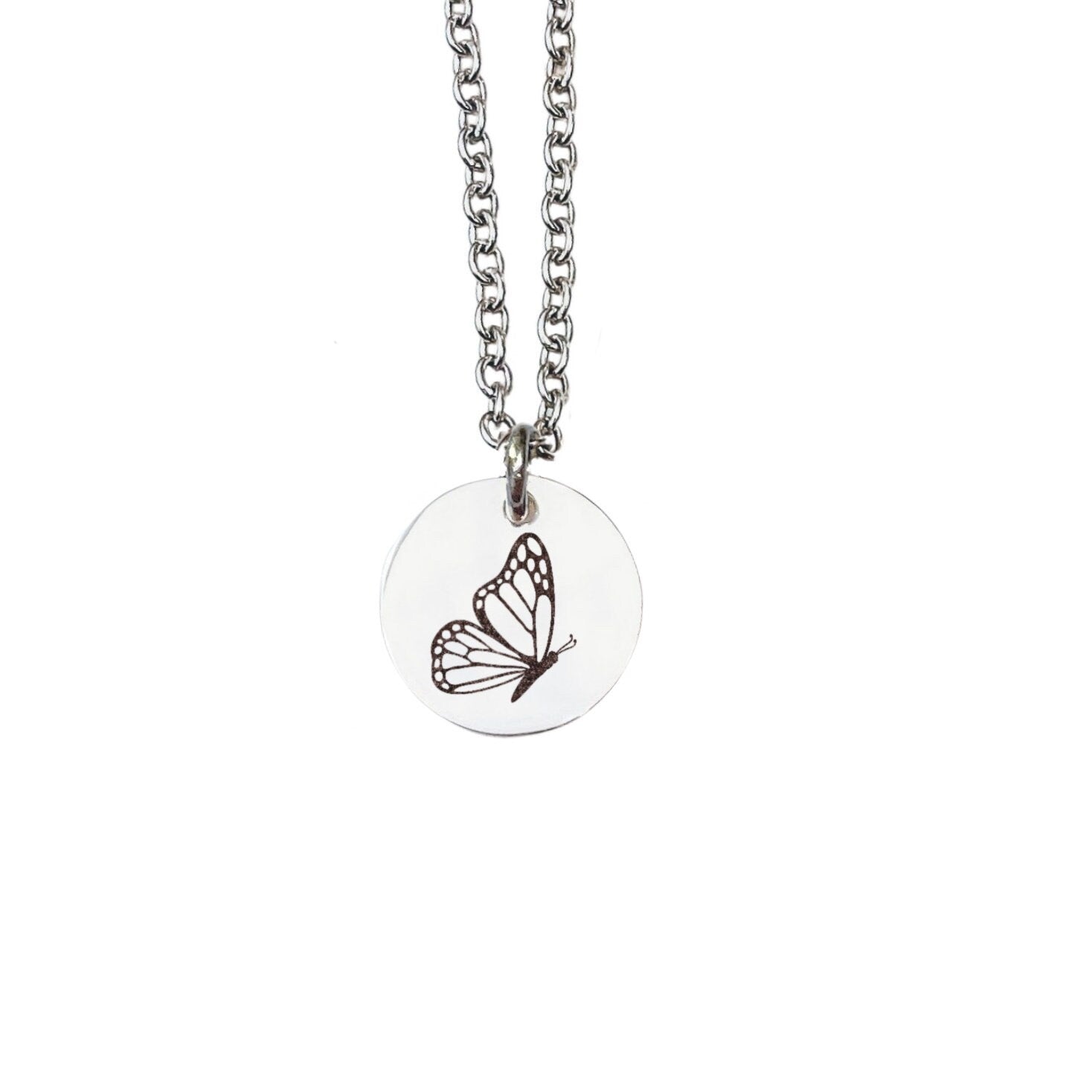 DAINTY BUTTERFLY NECKLACE - Avy + Tay