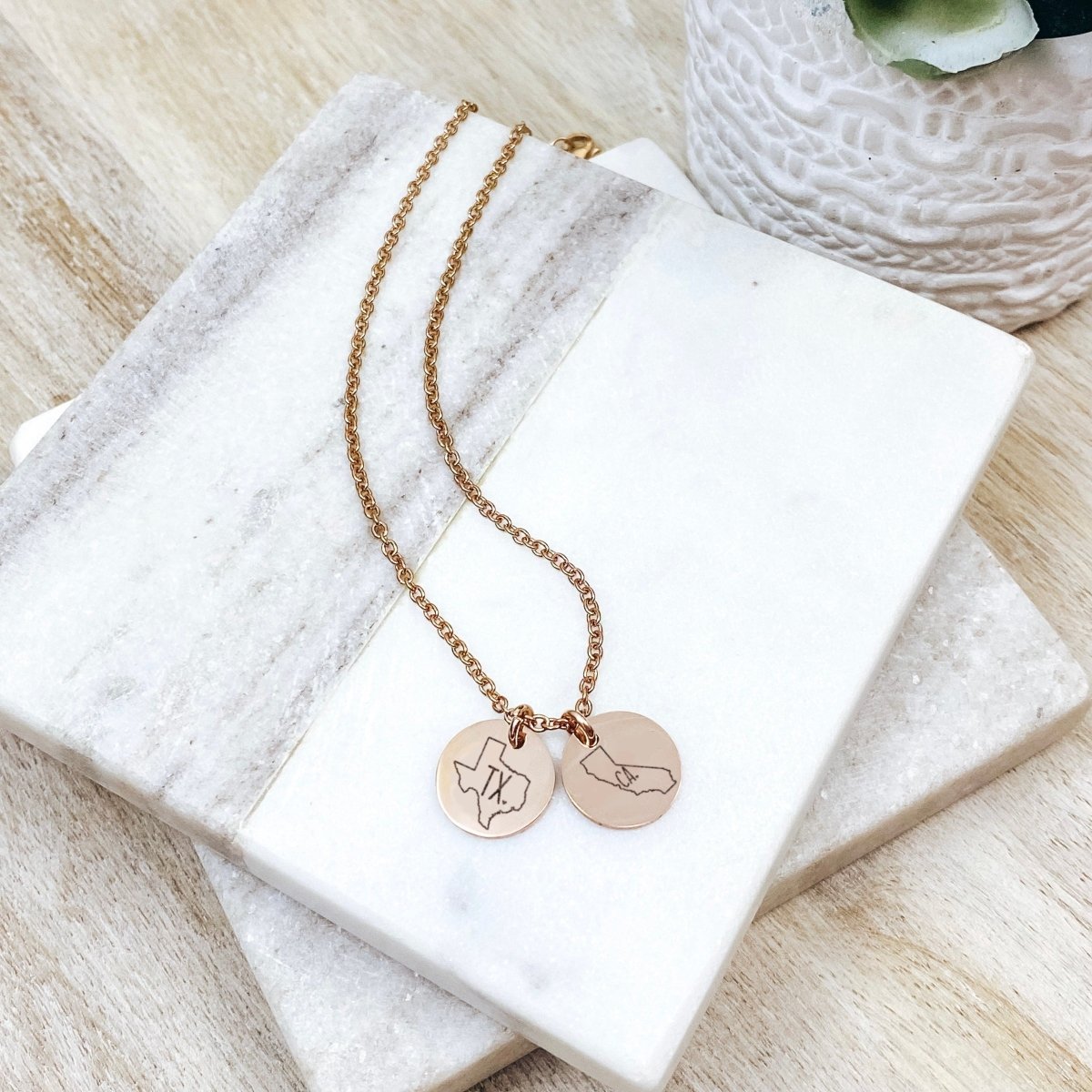 DAINTY LONG DISTANCE STATE NECKLACE - Avy + Tay