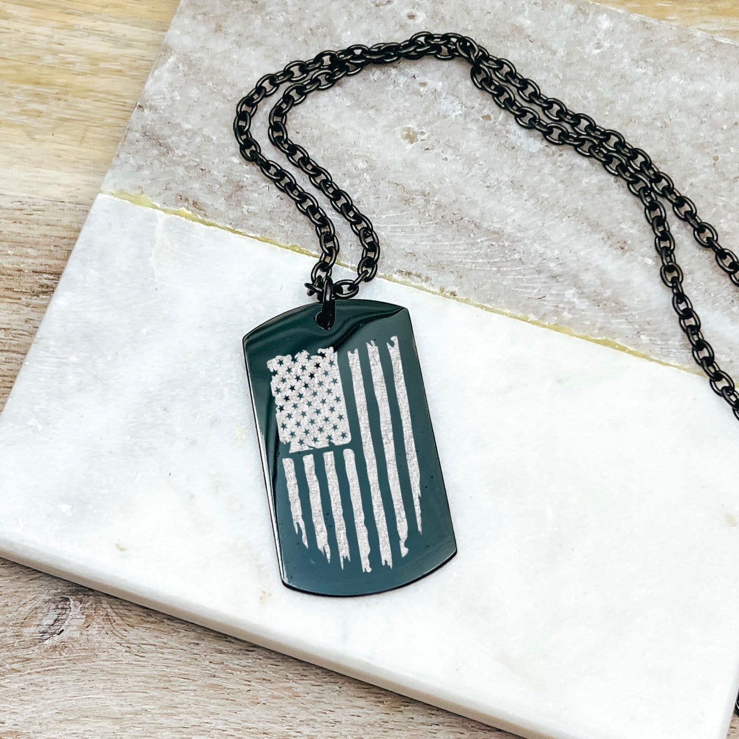 DISTRESSED AMERICAN FLAG MEN'S NECKLACE - Avy + Tay