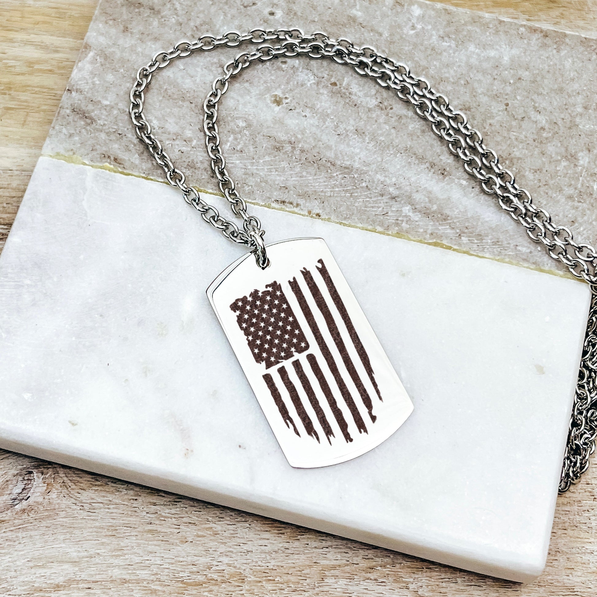 DISTRESSED AMERICAN FLAG MEN'S NECKLACE - Avy + Tay