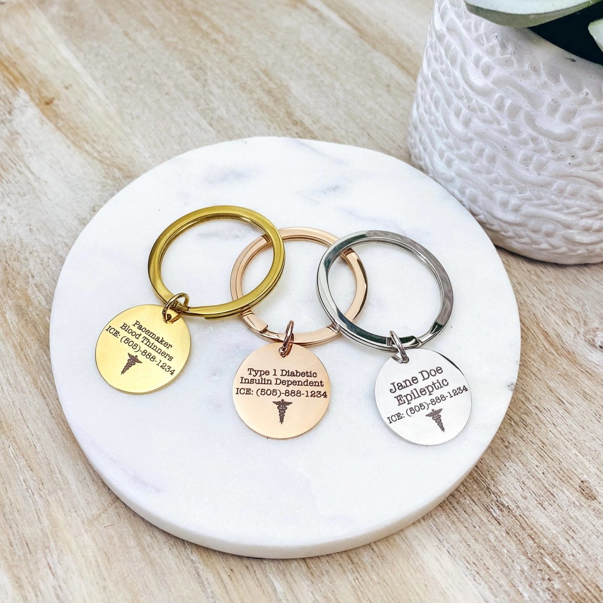 MEDICAL ID KEYCHAIN - Avy + Tay